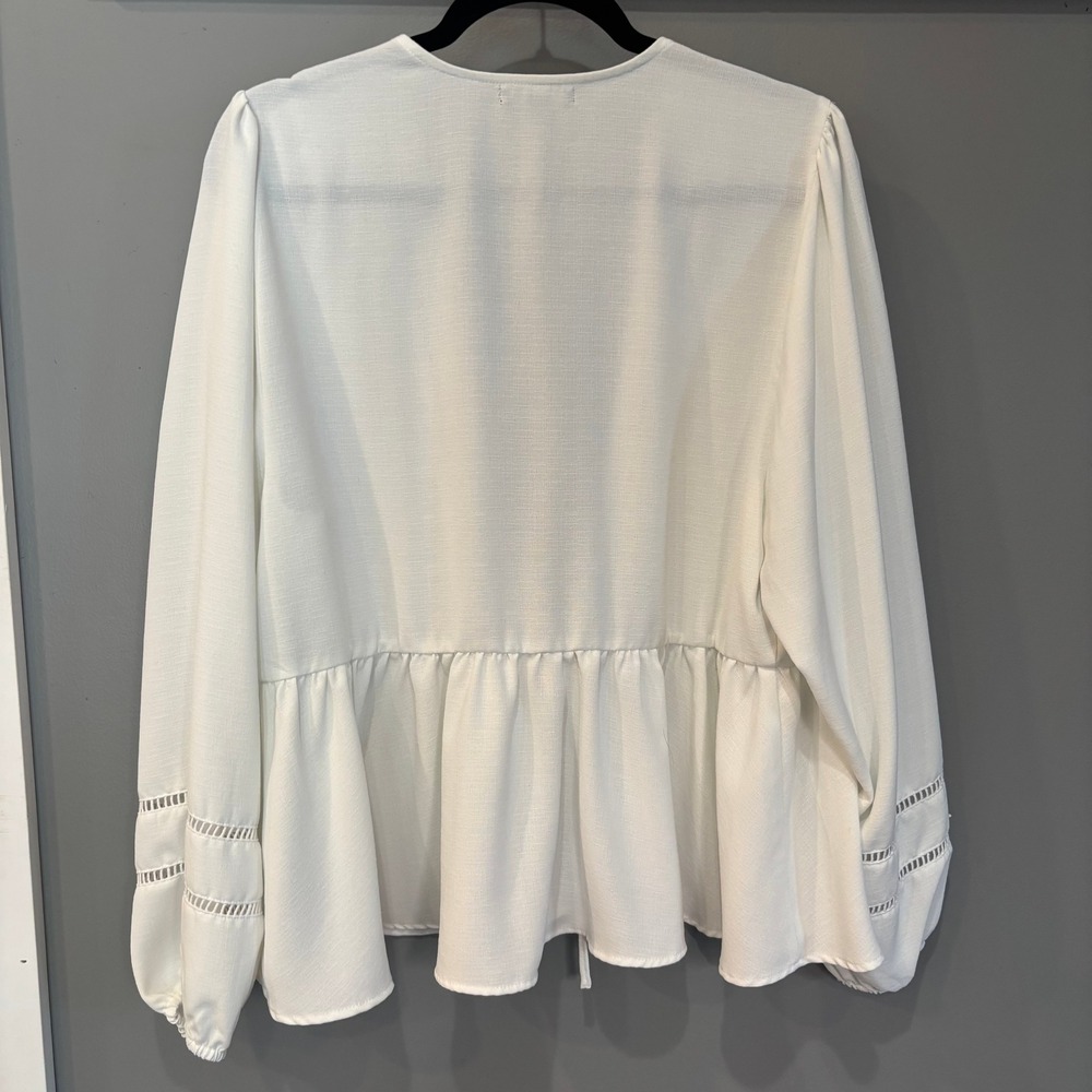 Torrid White Ladder Stitch Tie Front Kimono Peplum Top 2X Boho Cottagecore Gauze - Picture 6 of 13